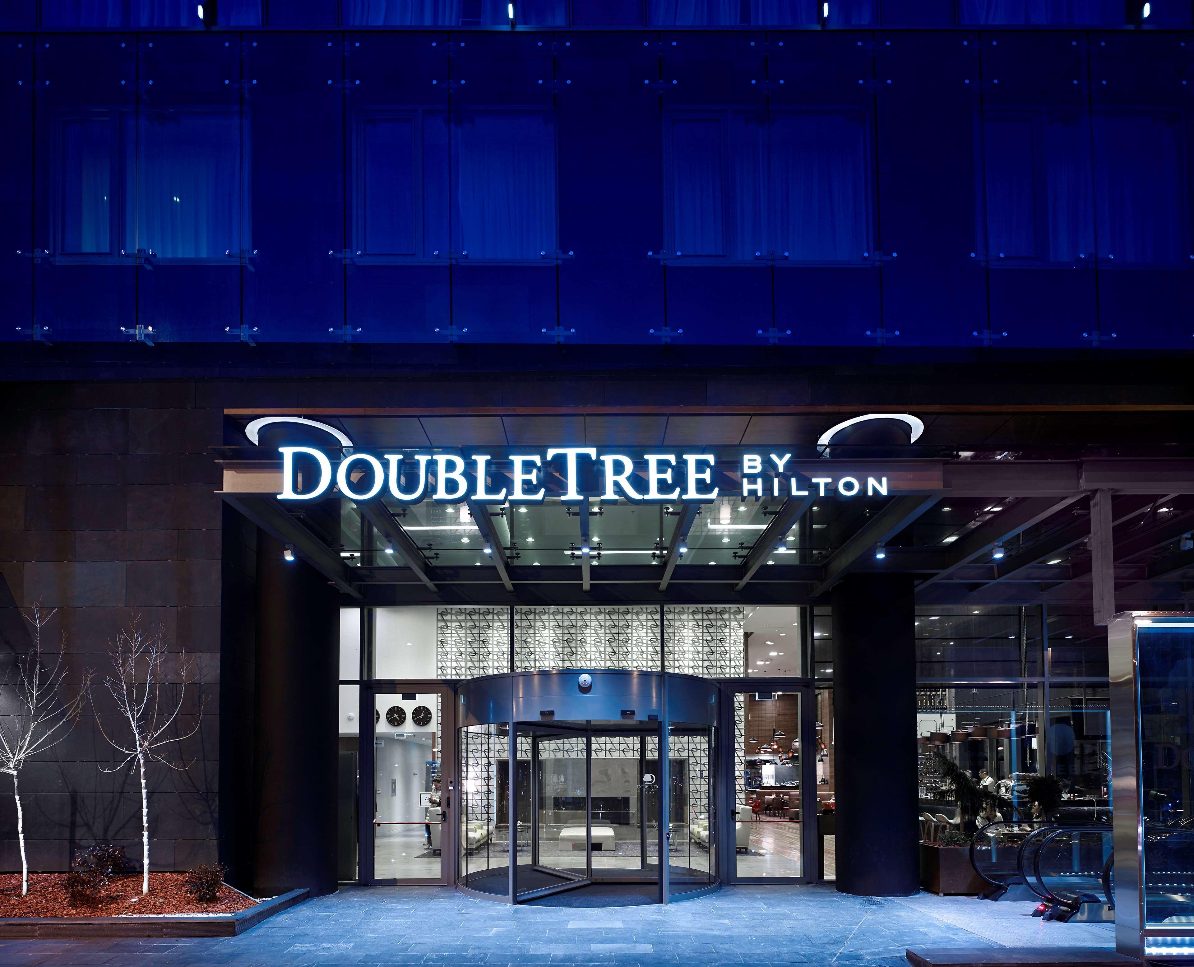 Doubletree By Hilton Zagreb Hotel Exterior foto